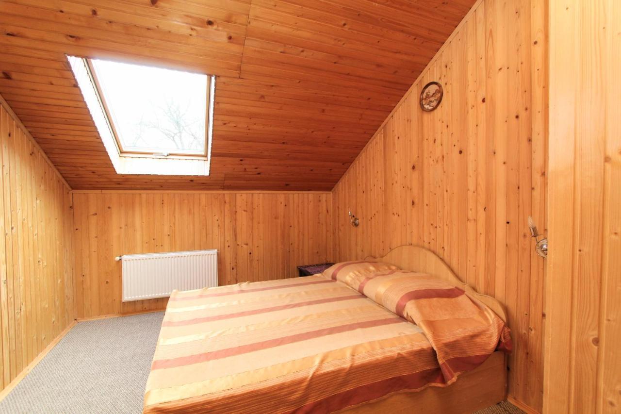 Complex "Shum Lisu" Apartamento Tatariv Exterior foto