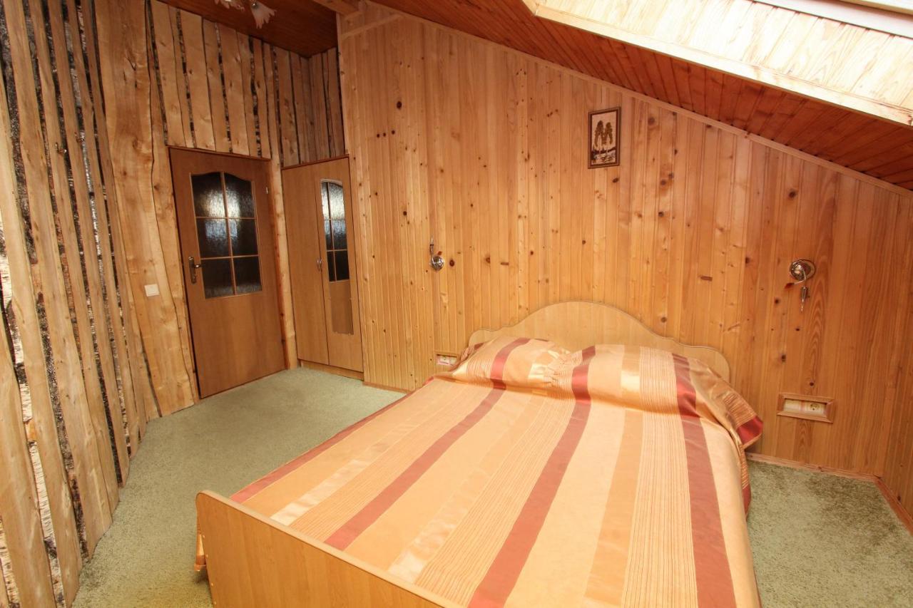 Complex "Shum Lisu" Apartamento Tatariv Exterior foto