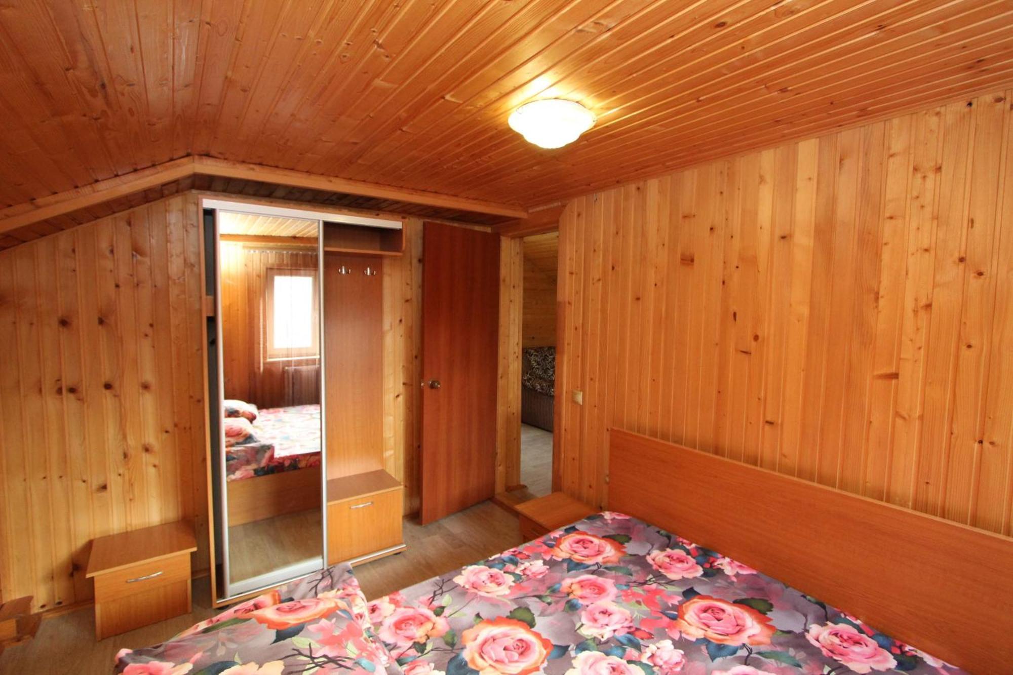 Complex "Shum Lisu" Apartamento Tatariv Exterior foto