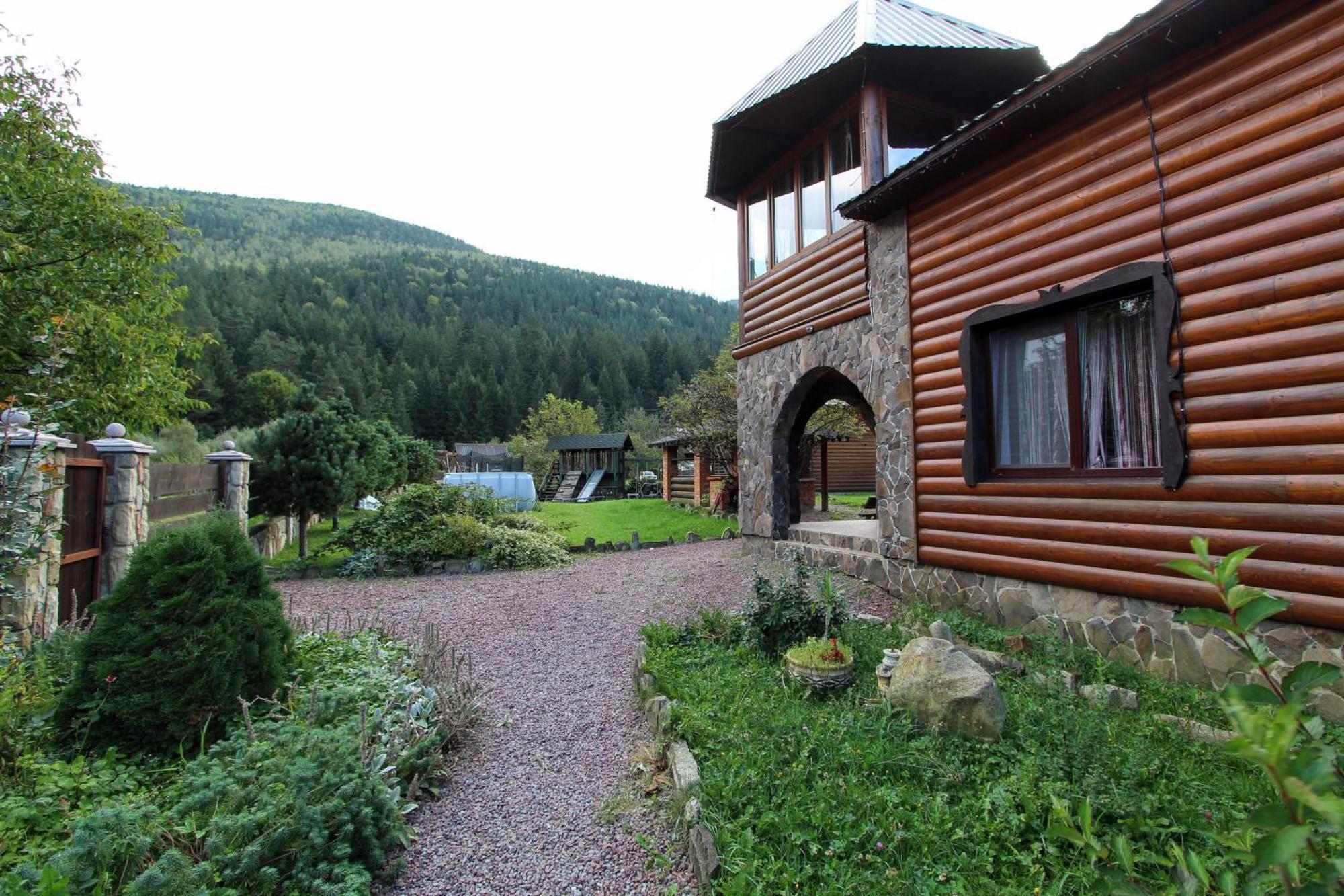 Complex "Shum Lisu" Apartamento Tatariv Exterior foto